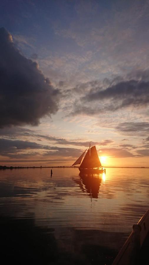 B&B Hartje Spakenburg ภายนอก รูปภาพ